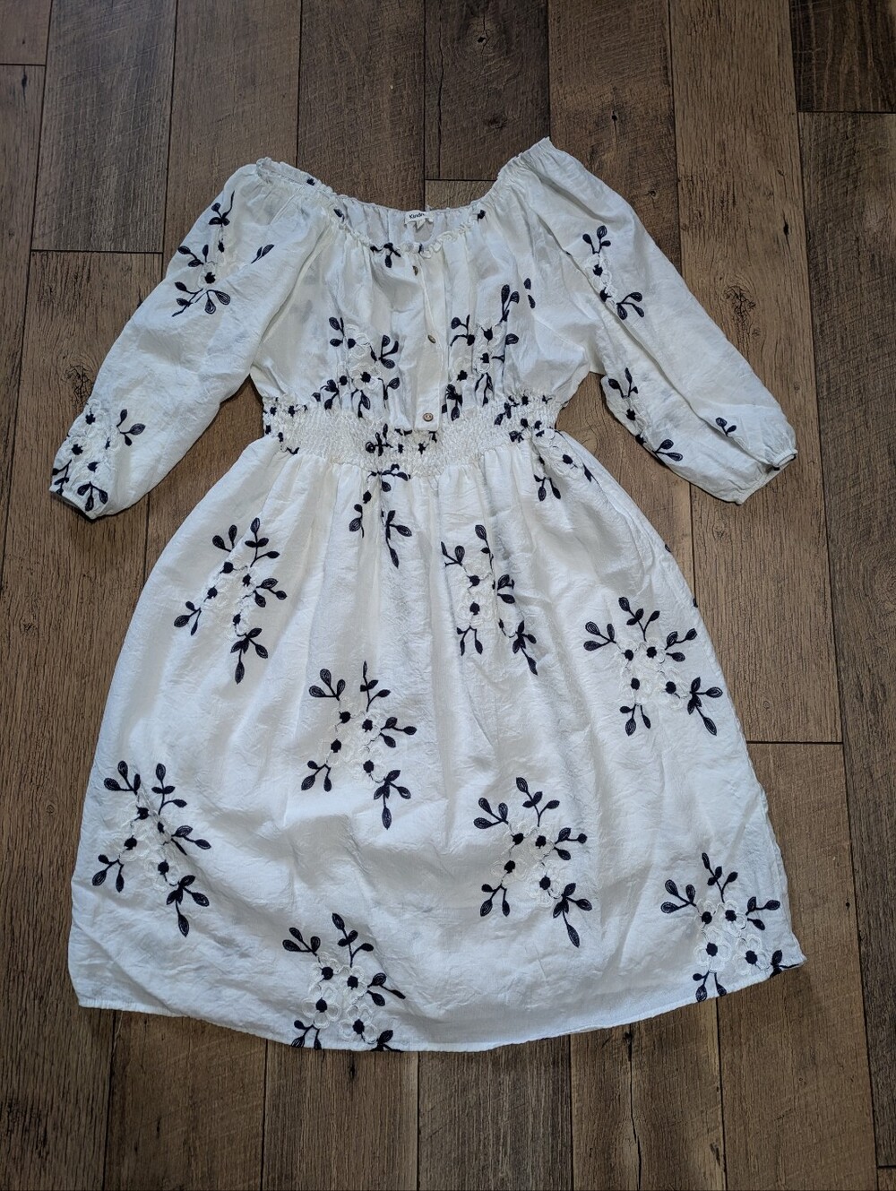 KINDRED Embroidered Midi Dress Womens 3X Ivory Boho Smocked Waist 3/4 Sleeve